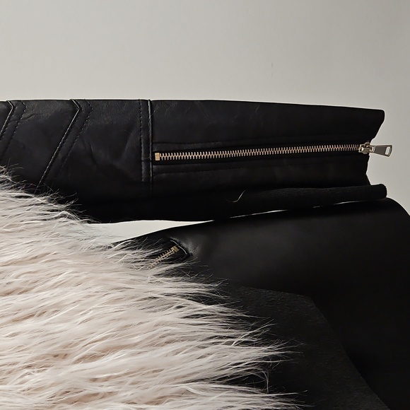 The Limited Collection Jacket - Picture 3 of 6